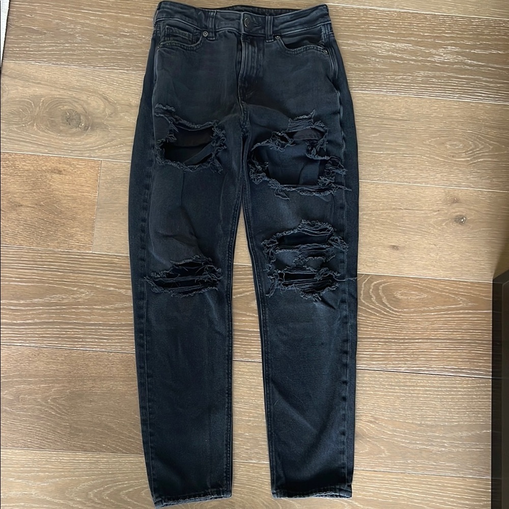 American Eagle Mom Distressed Black Jeans | 0